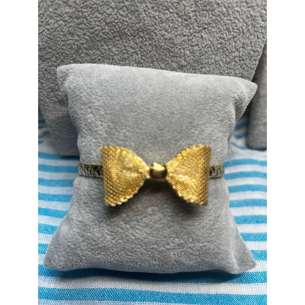 #20. Vintage Gold Mesh Bow Bangle Bracelet